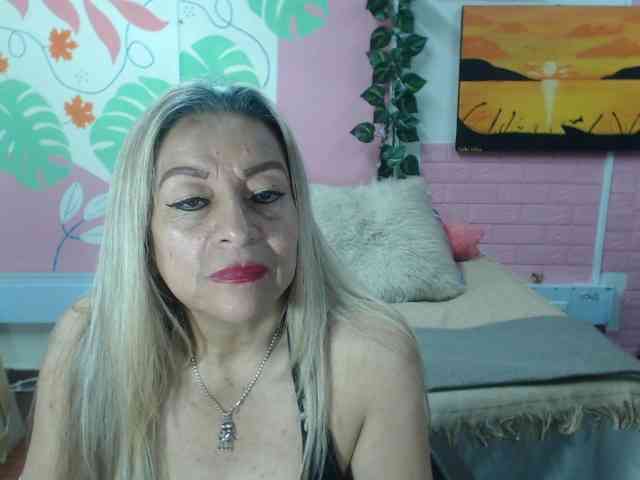 valeria-sexy webcam