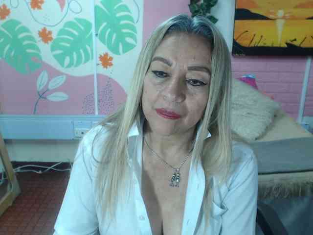 valeria-sexy webcam