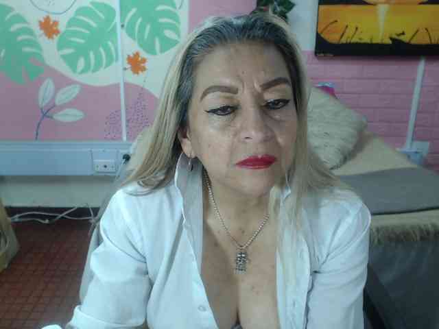 valeria-sexy webcam