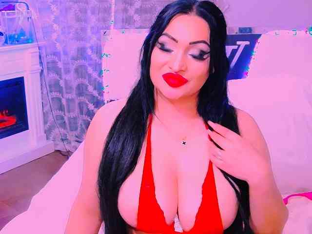AliyaMoon webcam