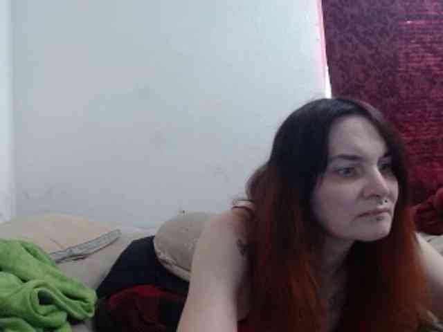 hotmodel1984 webcam