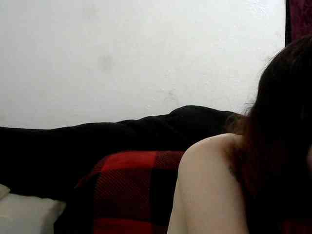 hotmodel1984 webcam