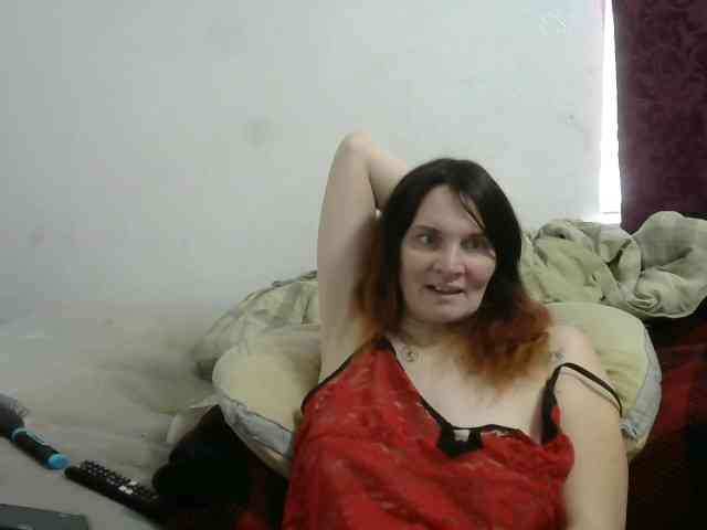 hotmodel1984 webcam