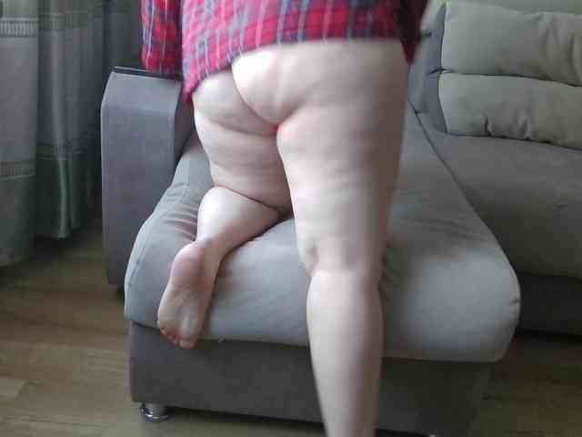 Milaa1998 webcam