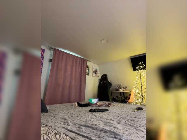 -MaybeBaby- webcam