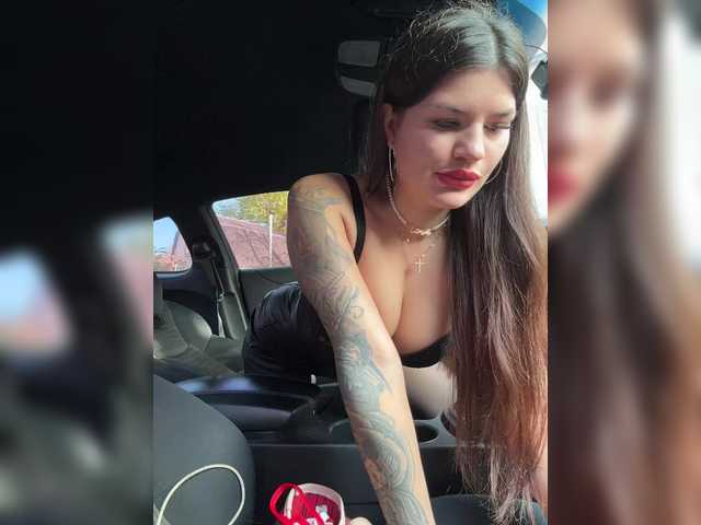 Entrez le videochat erotique avec le
modèle -MaybeBaby- -MaybeBaby-