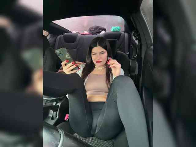 -MaybeBaby- webcam
