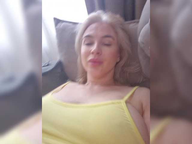 Eseniyavl webcam