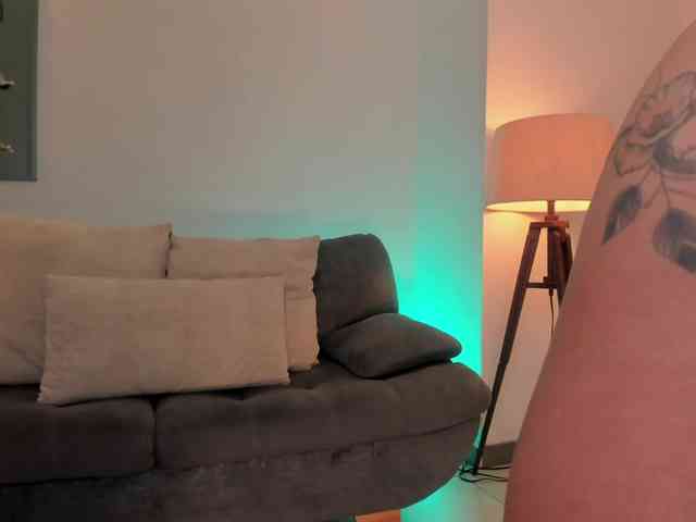 ErikaBenz webcam