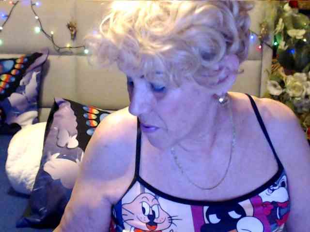ANGELGRANNY webcam