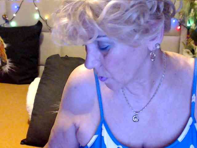 ANGELGRANNY webcam