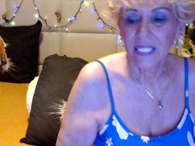 ANGELGRANNY webcam