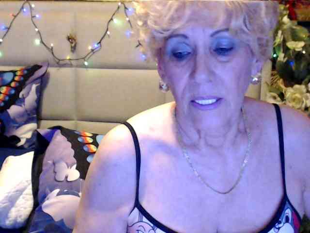 ANGELGRANNY webcam