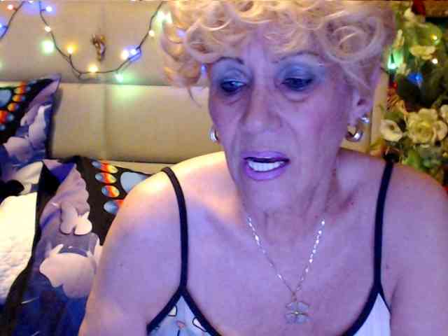 ANGELGRANNY webcam