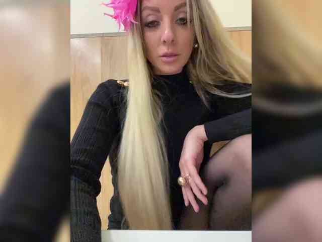 Nasty-tegress webcam