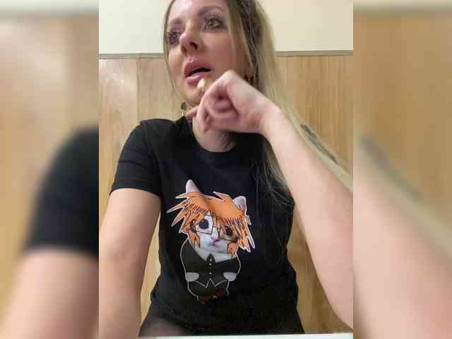 Nasty-tegress webcam