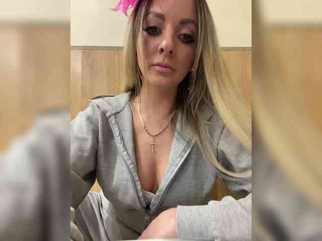 Nasty-tegress webcam