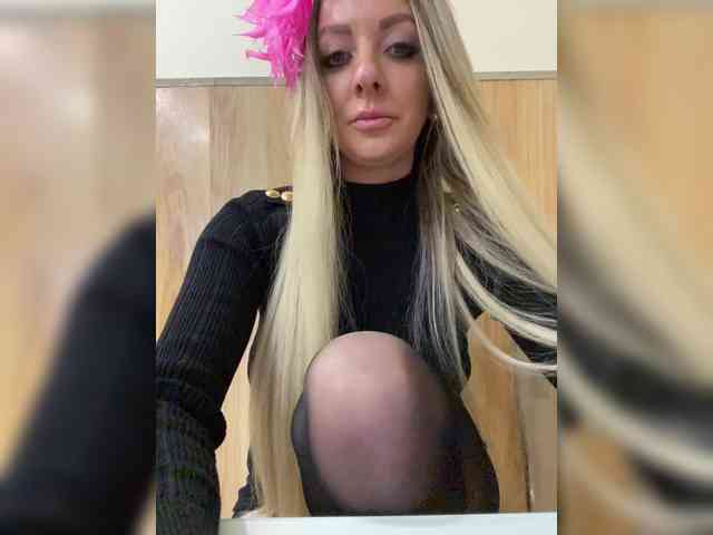 Nasty-tegress webcam