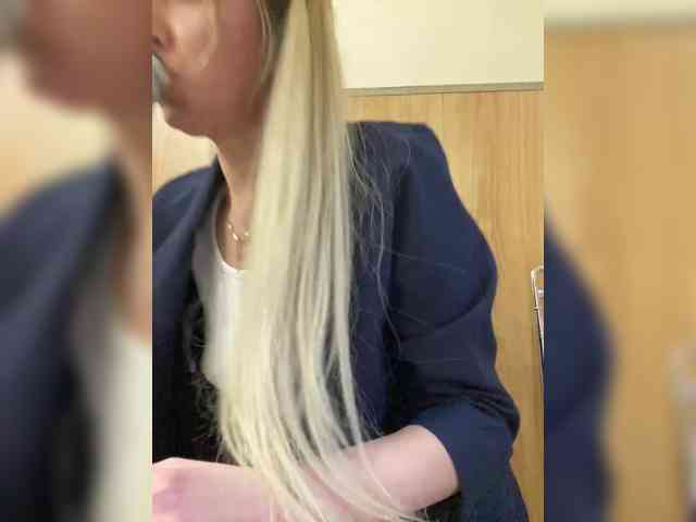 Nasty-tegress webcam