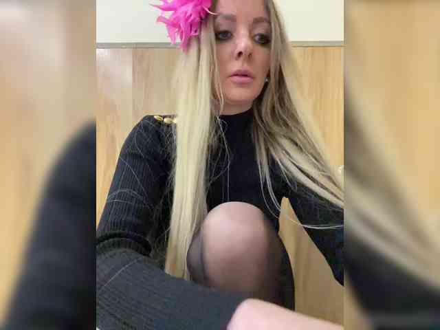 Nasty-tegress webcam