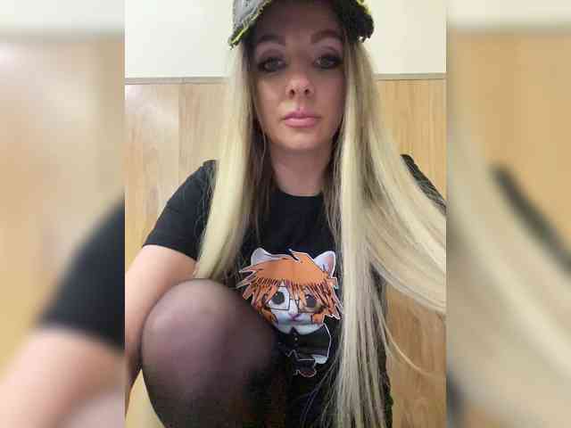 Nasty-tegress webcam