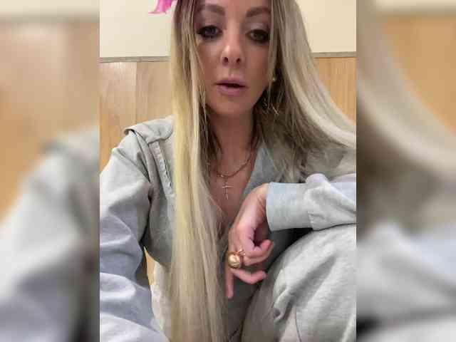 Nasty-tegress webcam