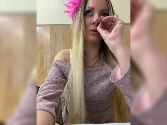 Nasty-tegress webcam