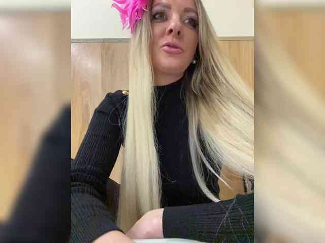 Nasty-tegress webcam