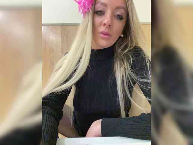 Nasty-tegress webcam