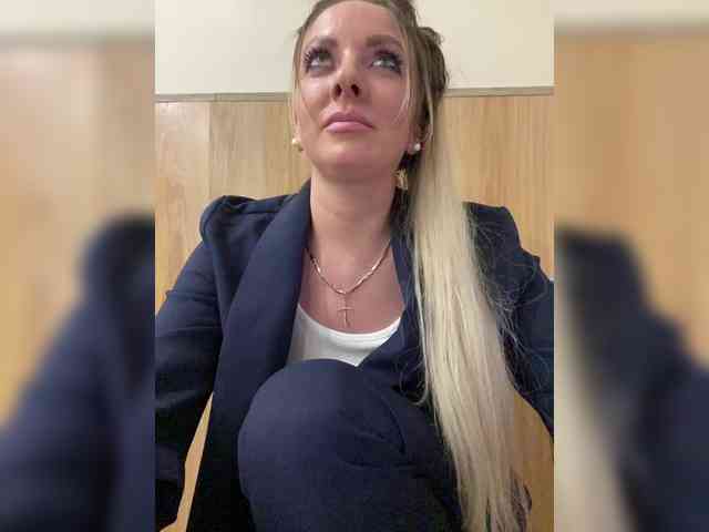 Nasty-tegress webcam