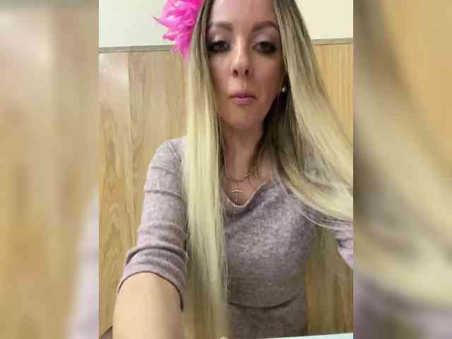 Nasty-tegress webcam