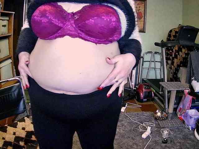 LOLA88888 webcam