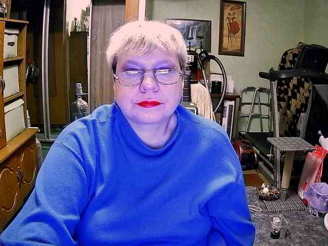 LOLA88888 webcam