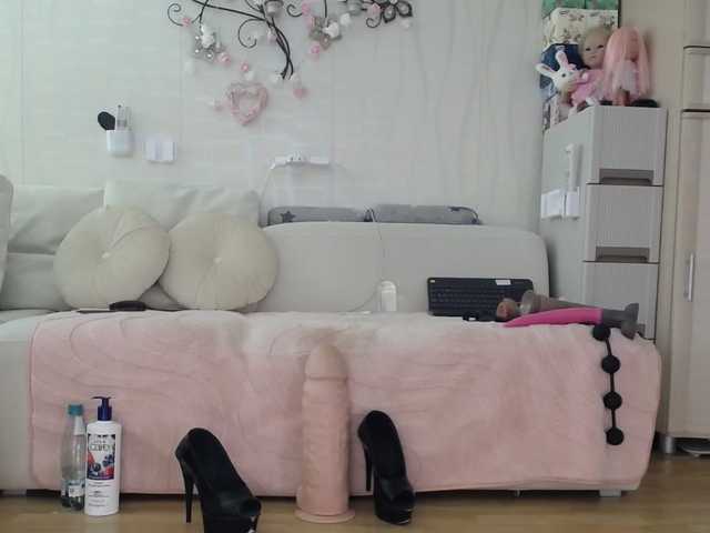 Entra en el chat con el modelo Kamila5555555 Kamila5555555