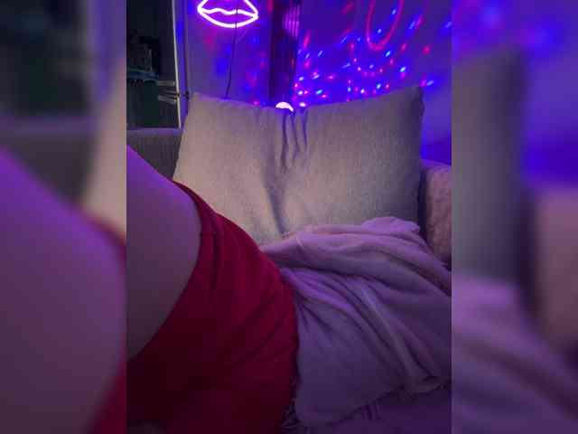 Sugarbaby33 webcam