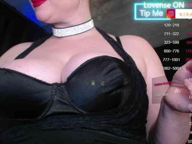 xNiMFAMANKAx webcam