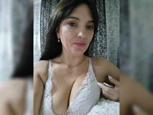 ProstoLolkaXXX webcam