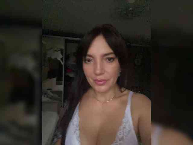 ProstoLolkaXXX webcam