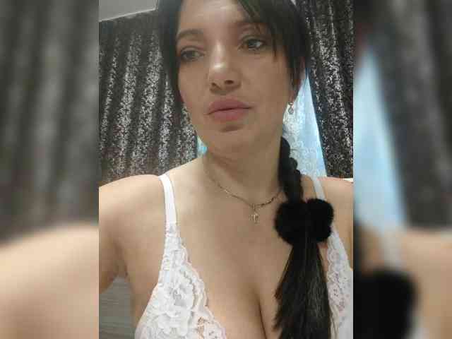 ProstoLolkaXXX webcam