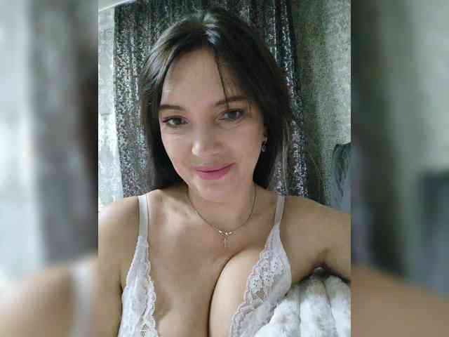 ProstoLolkaXXX webcam