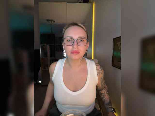 FetishTeacher webcam