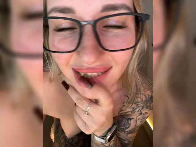 FetishTeacher webcam