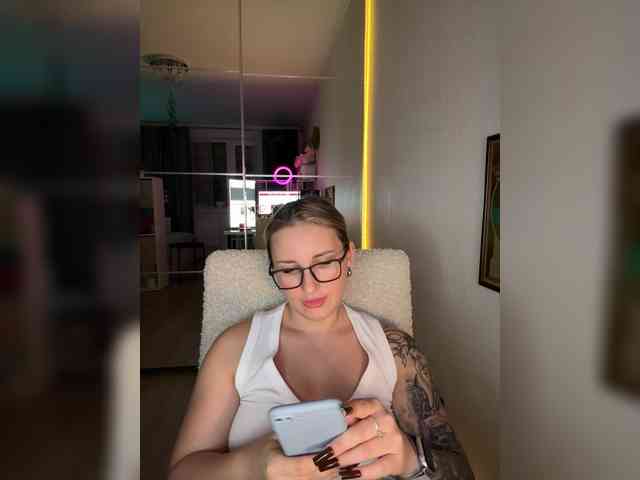 FetishTeacher webcam