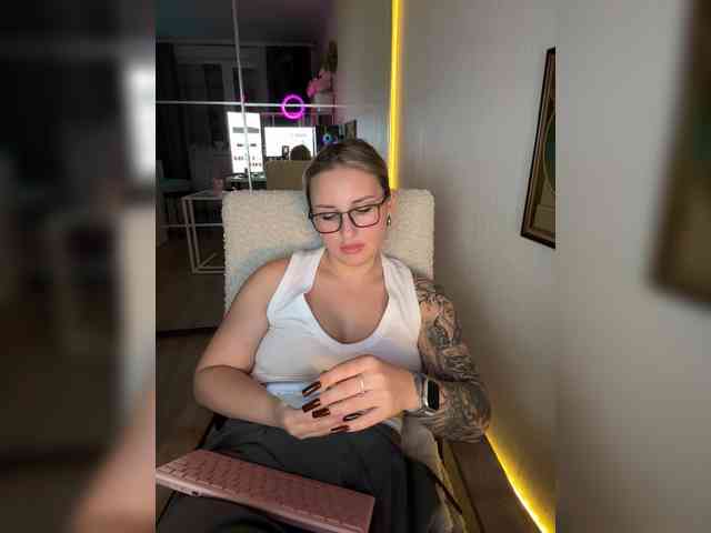 FetishTeacher webcam