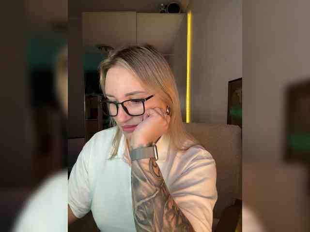 FetishTeacher webcam