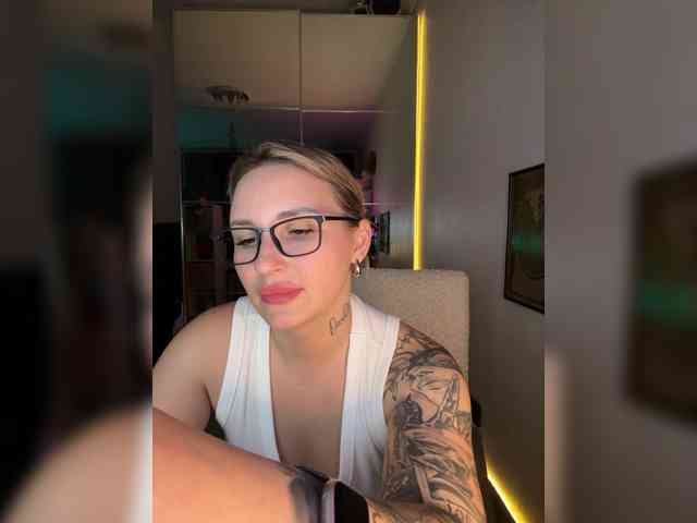 FetishTeacher webcam