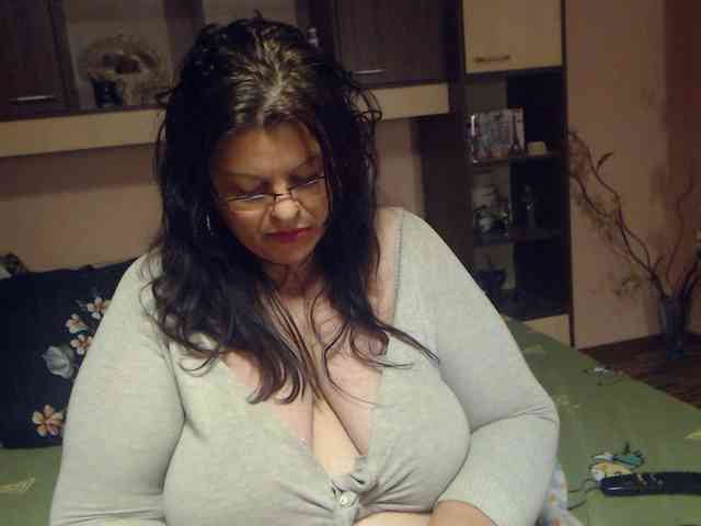 BeautifulDrea webcam