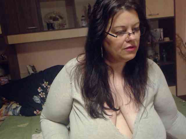 BeautifulDrea webcam