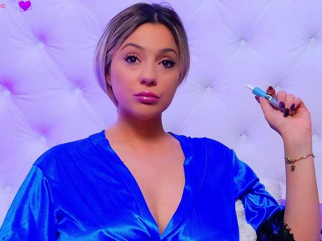 AriannaSins Live Cam on BongaCams