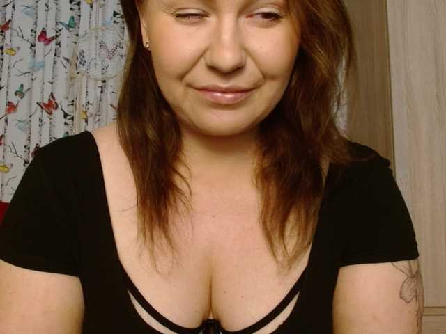 KissJenny webcam